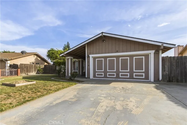 1418 Nut Tree, Livingston, California 95334