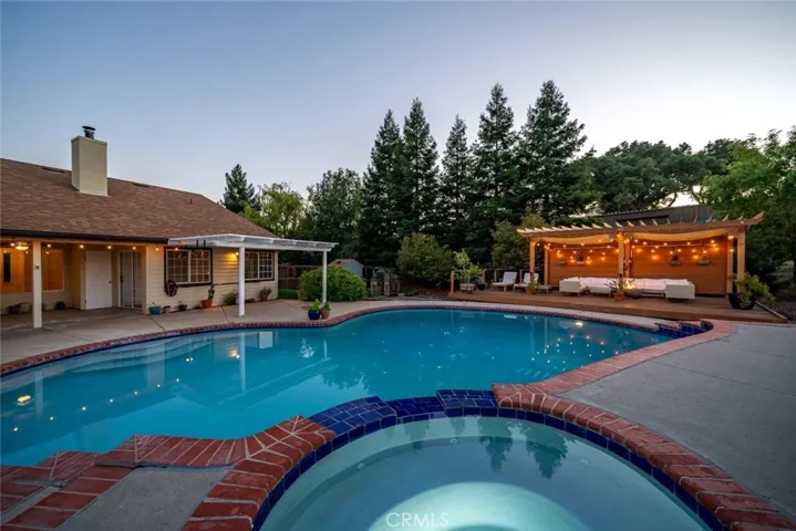 1590 Shiloh Place, Templeton, California 93465