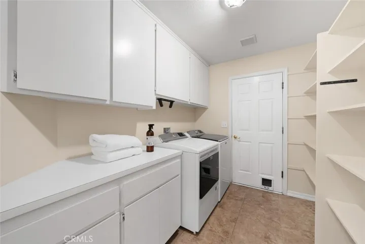 1590 Shiloh Place, Templeton, California 93465