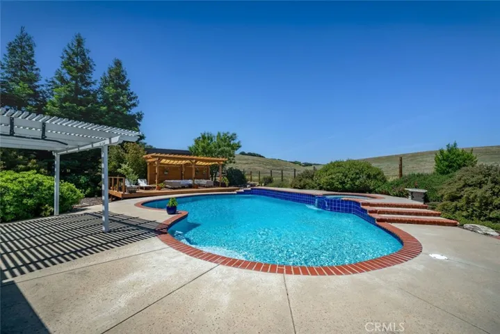 1590 Shiloh Place, Templeton, California 93465