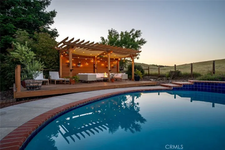 1590 Shiloh Place, Templeton, California 93465