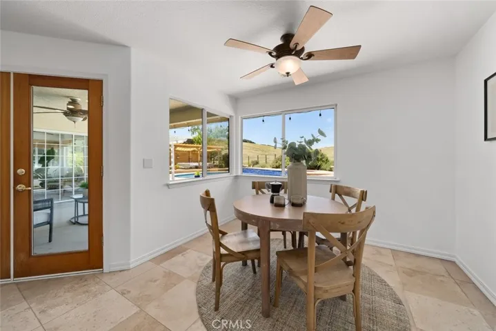 1590 Shiloh Place, Templeton, California 93465