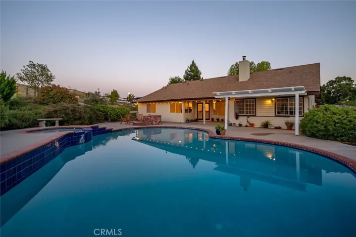 1590 Shiloh Place, Templeton, California 93465