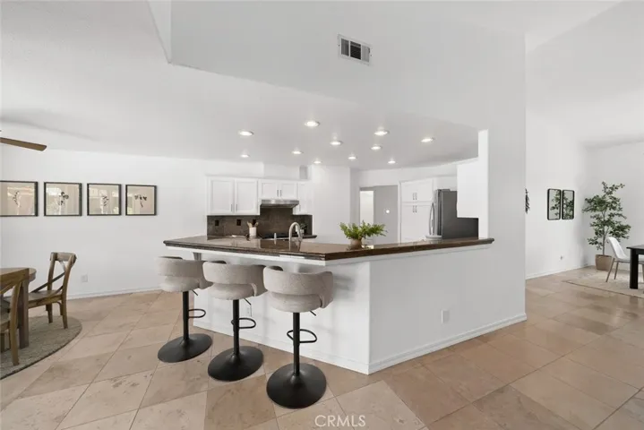 1590 Shiloh Place, Templeton, California 93465