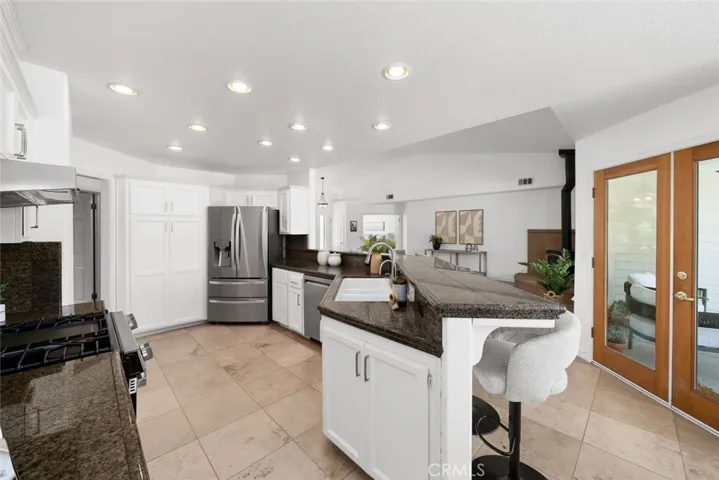 1590 Shiloh Place, Templeton, California 93465