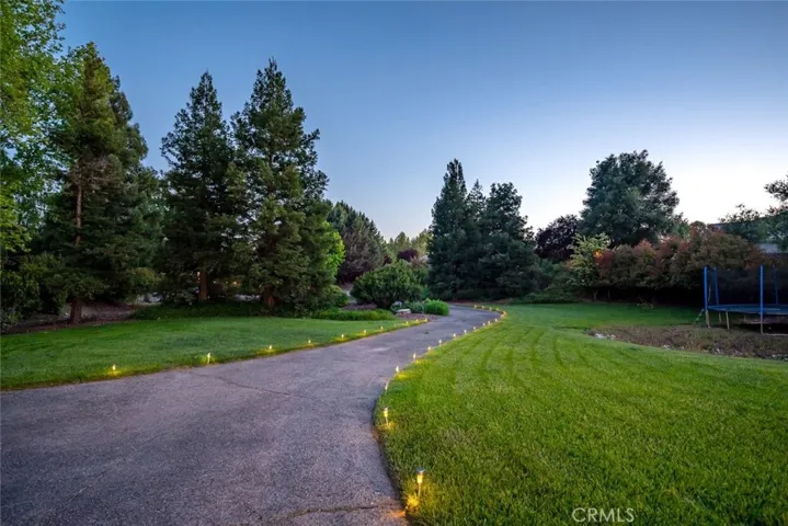 1590 Shiloh Place, Templeton, California 93465