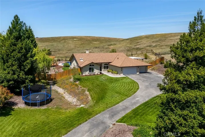 1590 Shiloh Place, Templeton, California 93465