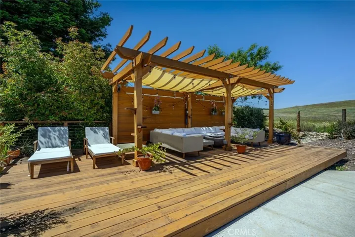 1590 Shiloh Place, Templeton, California 93465