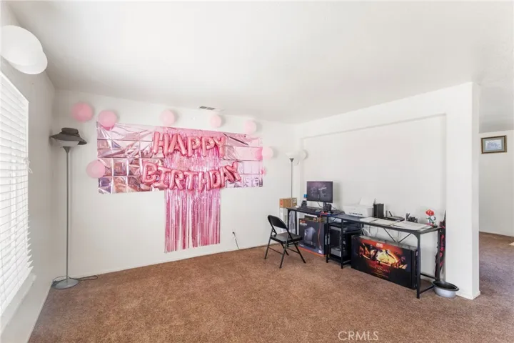 16029 White Mountain, Victorville, California 92394