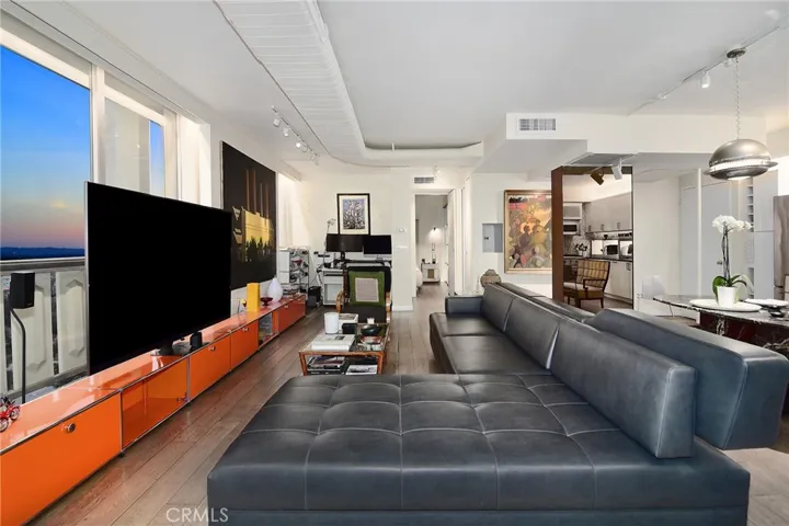 4411 Los Feliz Boulevard 1007, Los Angeles, California 90027