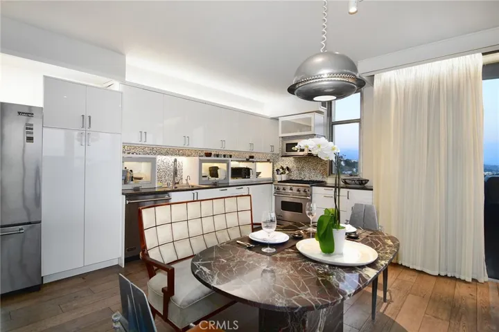 4411 Los Feliz Boulevard 1007, Los Angeles, California 90027