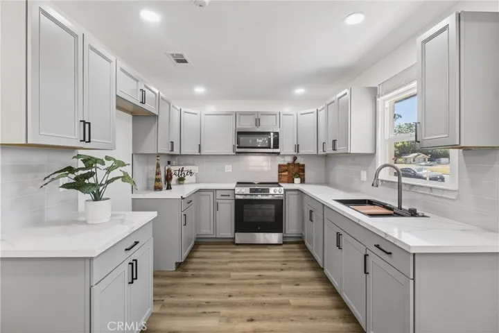 1127 W 19th, Merced, California 95340