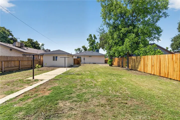 1127 W 19th, Merced, California 95340