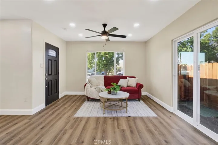 1127 W 19th, Merced, California 95340
