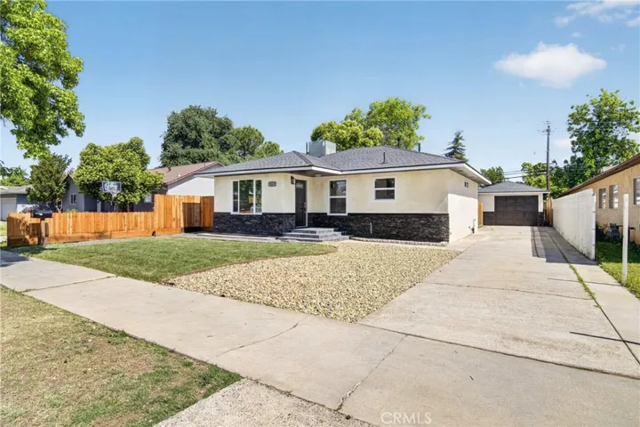 1127 W 19th, Merced, California 95340