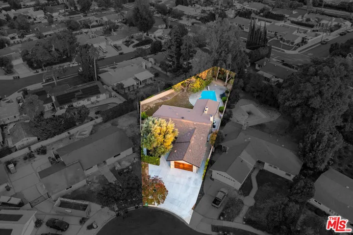 17150 Vintage Street, Northridge, California 91325