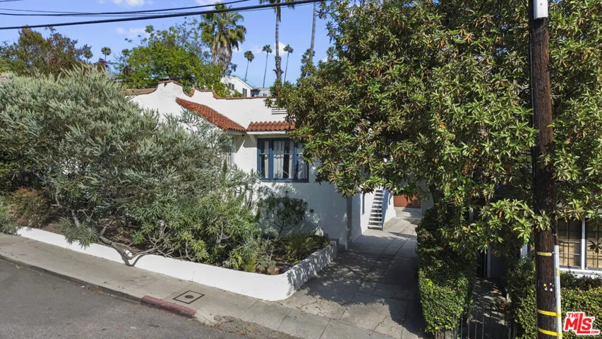 964 Edgecliffe Drive, Los Angeles, California 90026