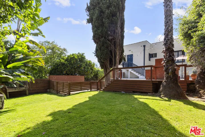 964 Edgecliffe Drive, Los Angeles, California 90026