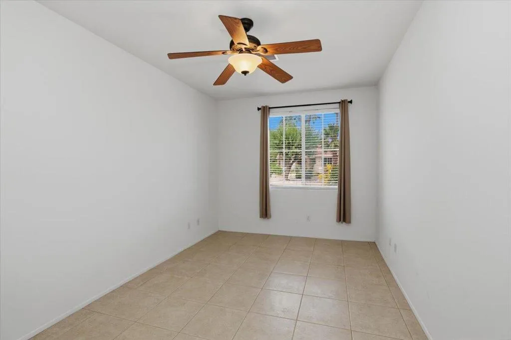 24-Bedroom