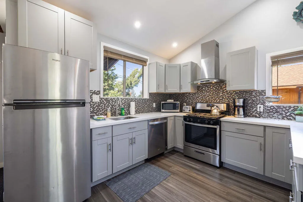 Kitchen1-
