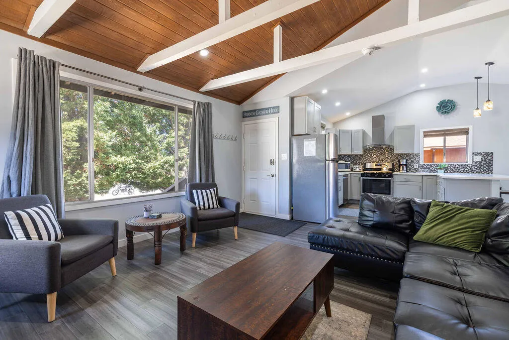 Livingroom4-