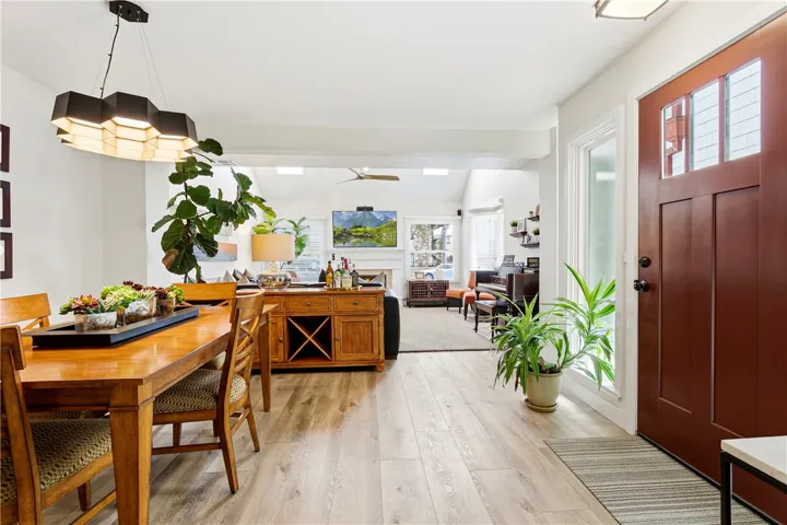 223 14th Street, Huntington Beach, California 92648