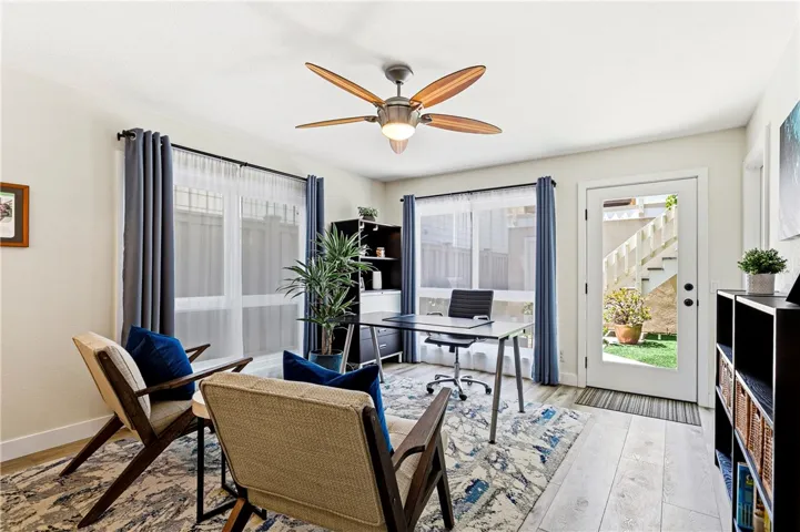 223 14th Street, Huntington Beach, California 92648