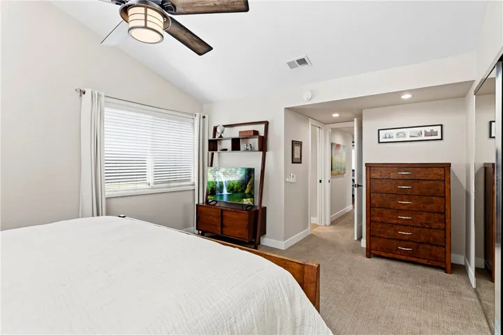 223 14th Street, Huntington Beach, California 92648