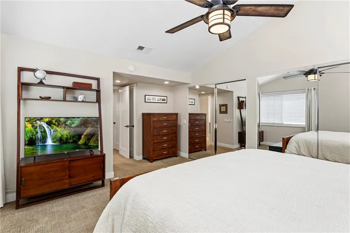 223 14th Street, Huntington Beach, California 92648