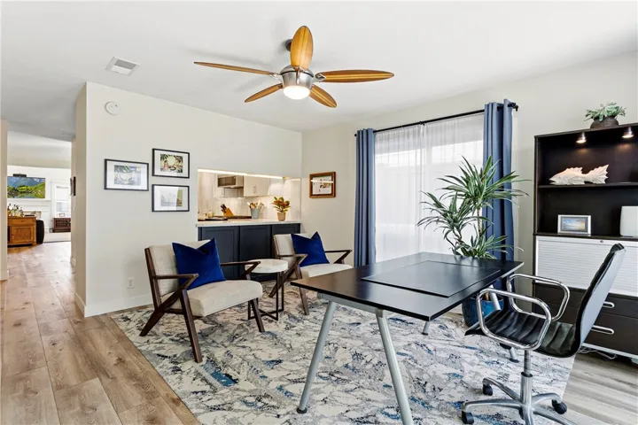 223 14th Street, Huntington Beach, California 92648