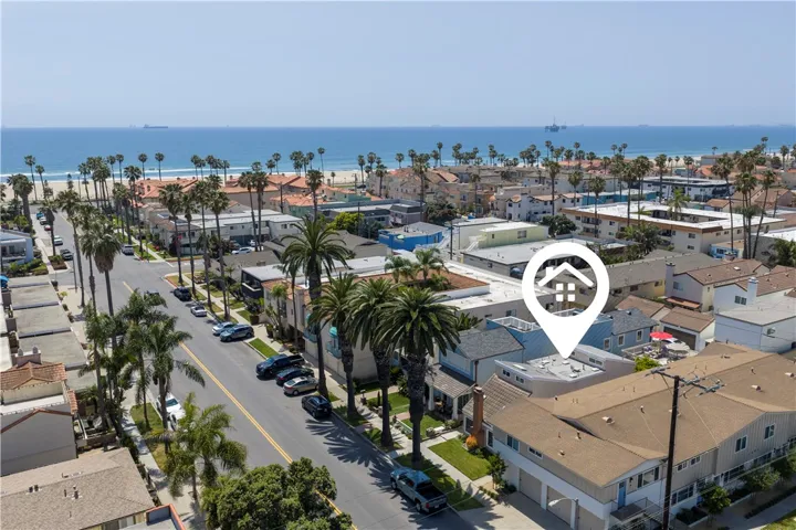 223 14th Street, Huntington Beach, California 92648