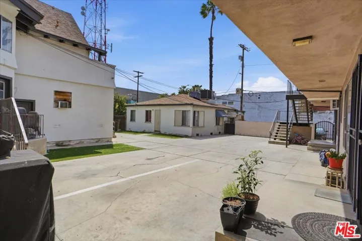 117 N St Louis Street, Los Angeles, California 90033