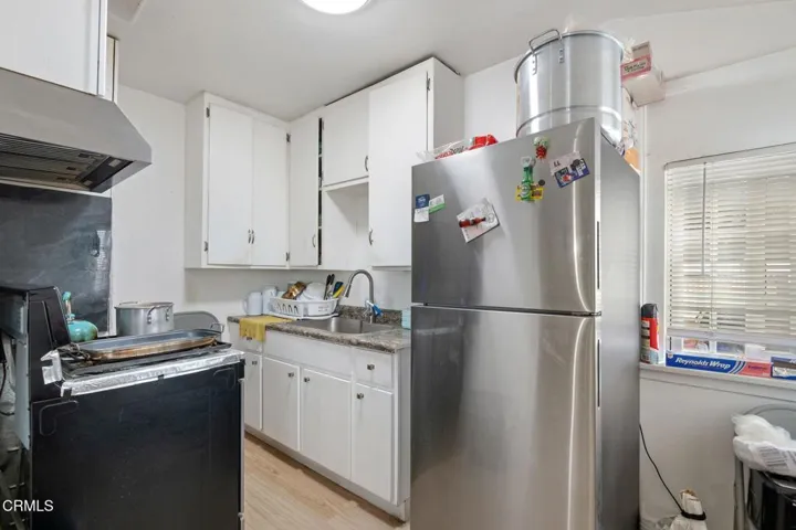 13-Unit #4-Kitchen