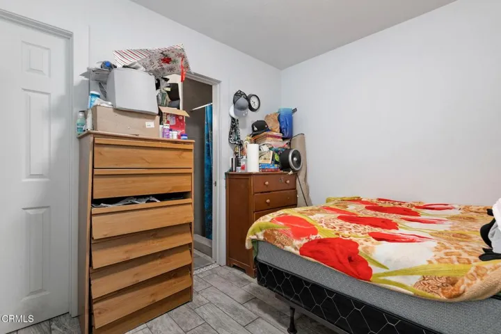 29-Unit #8-Bedroom