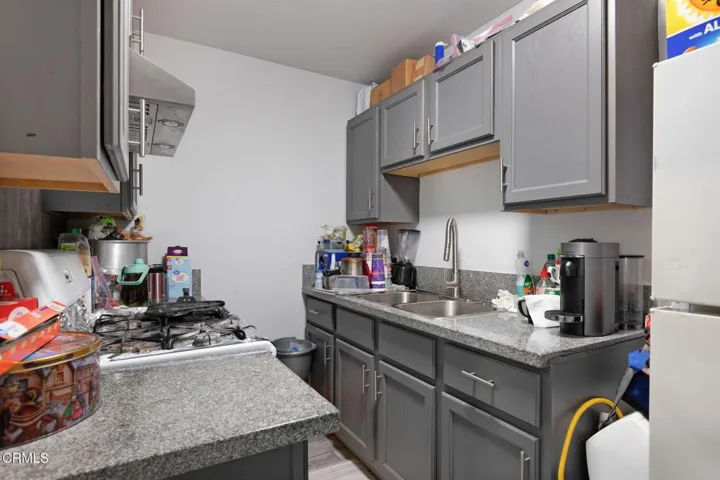 28-Unit #8-Kitchen