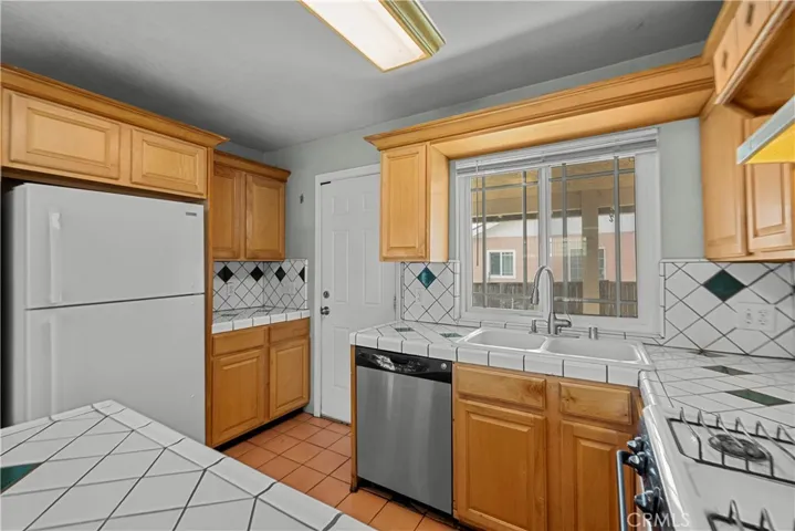 34947 Avenue C, Yucaipa, California 92399