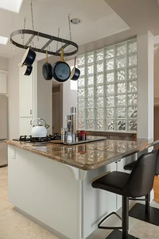 3701 Riviera Dr 11, San Diego, California 92109