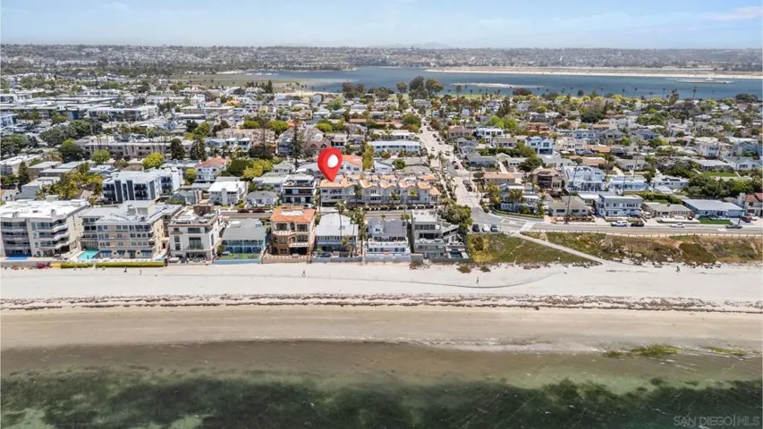 3701 Riviera Dr 11, San Diego, California 92109