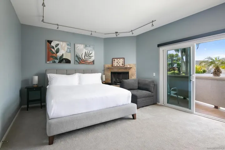 3701 Riviera Dr 11, San Diego, California 92109