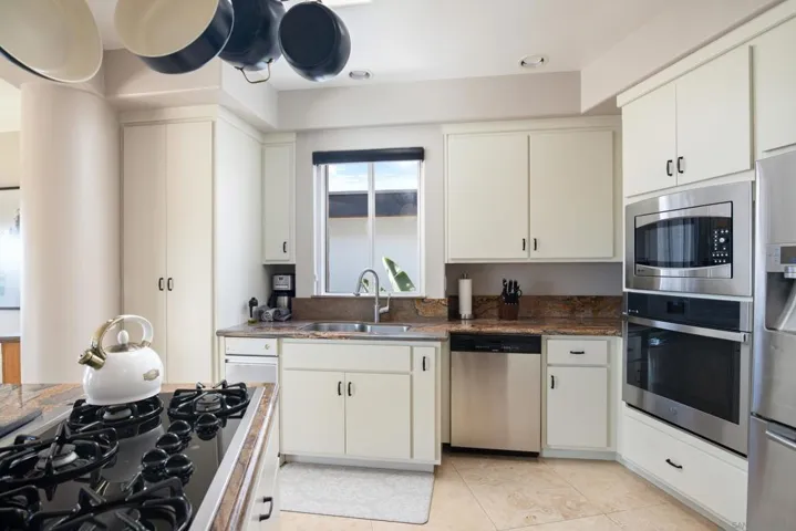 3701 Riviera Dr 11, San Diego, California 92109