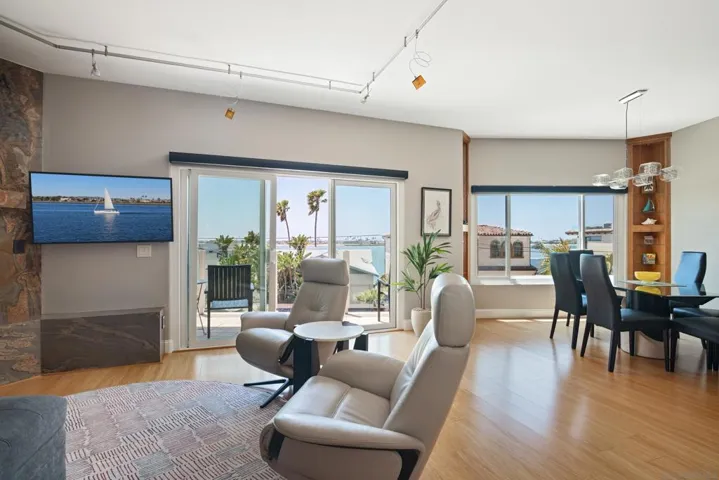 3701 Riviera Dr 11, San Diego, California 92109