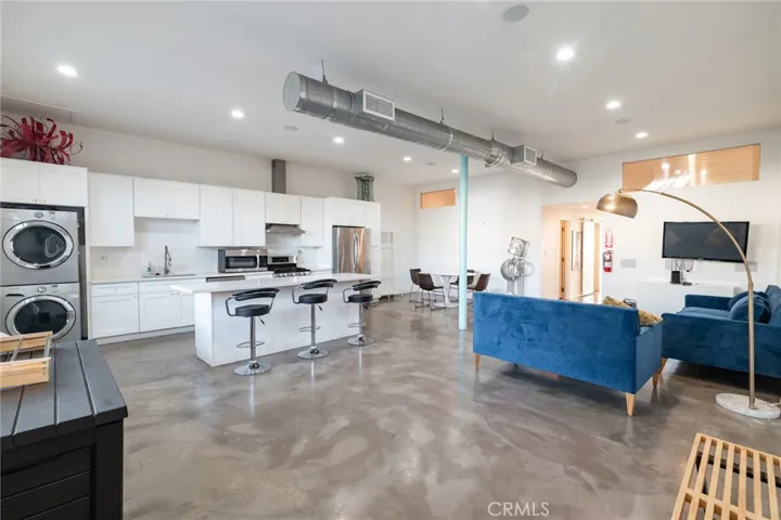 Reception area 5655 Beverly