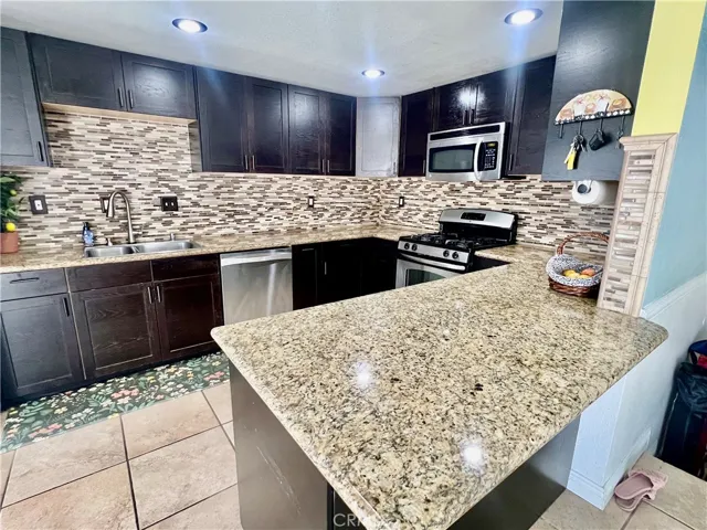 2225 Arabian, Corona, California 92879