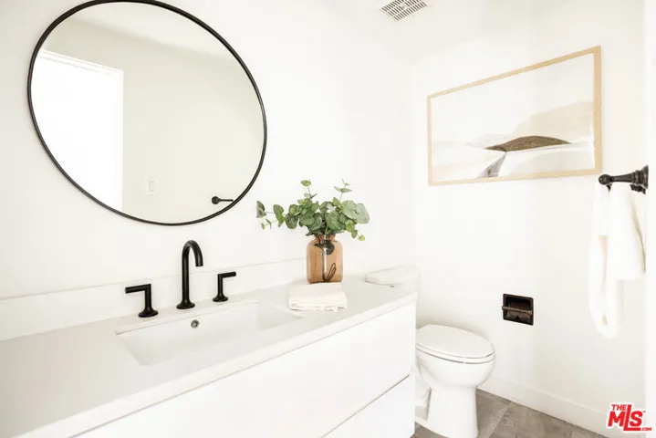 1823 N Fuller Avenue 4, Los Angeles, California 90046