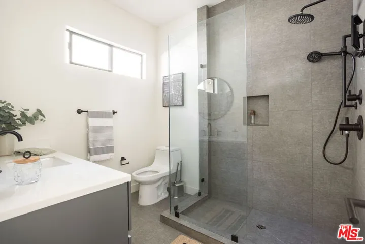 1823 N Fuller Avenue 4, Los Angeles, California 90046
