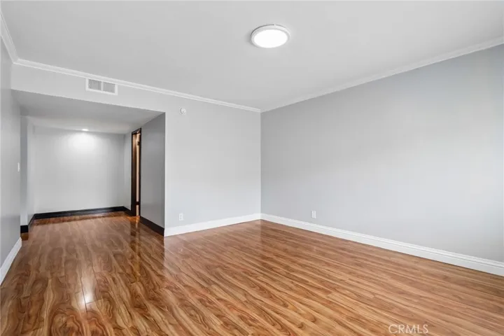 6225 Coldwater Canyon Avenue 102, North Hollywood, California 91606