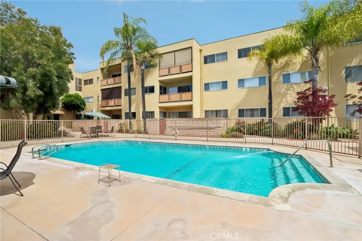 6225 Coldwater Canyon Avenue 102, North Hollywood, California 91606