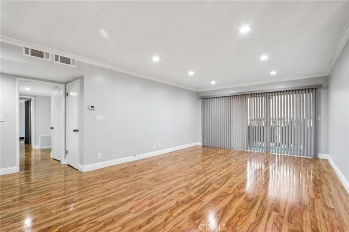 6225 Coldwater Canyon Avenue 102, North Hollywood, California 91606