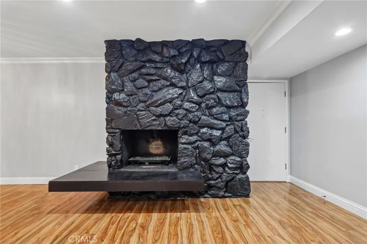 6225 Coldwater Canyon Avenue 102, North Hollywood, California 91606