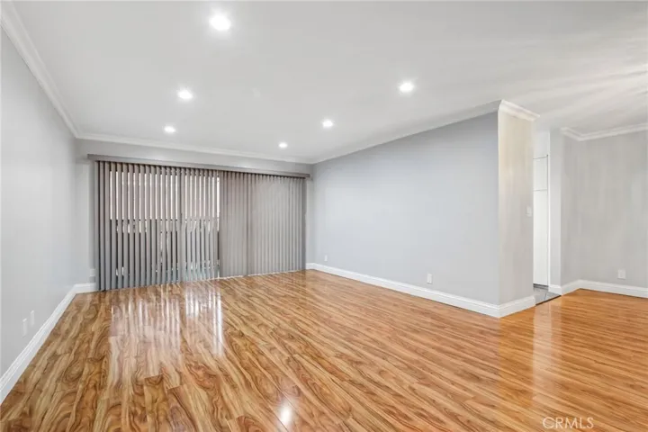 6225 Coldwater Canyon Avenue 102, North Hollywood, California 91606